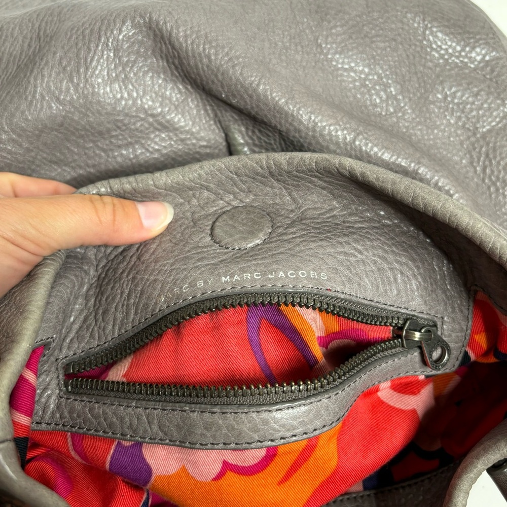 Marc jacobs grey leather large crossbody bag - Picture 5 of 5
